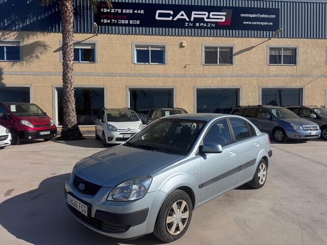 JUST ARRIVED AWAITING PREPERATION KIA RIO COMFORT 1.4 SPANISH LHD IN SPAIN ONLY 42000 MILES SUPERB 2006