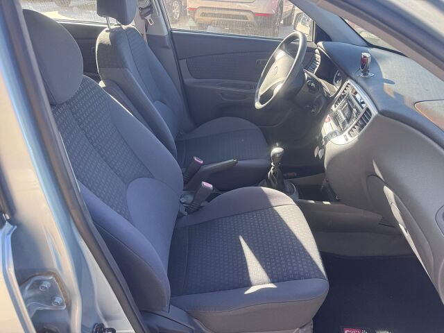 JUST ARRIVED AWAITING PREPERATION KIA RIO COMFORT 1.4 SPANISH LHD IN SPAIN ONLY 42000 MILES SUPERB 2006