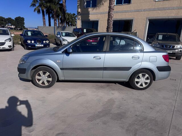 JUST ARRIVED AWAITING PREPERATION KIA RIO COMFORT 1.4 SPANISH LHD IN SPAIN ONLY 42000 MILES SUPERB 2006