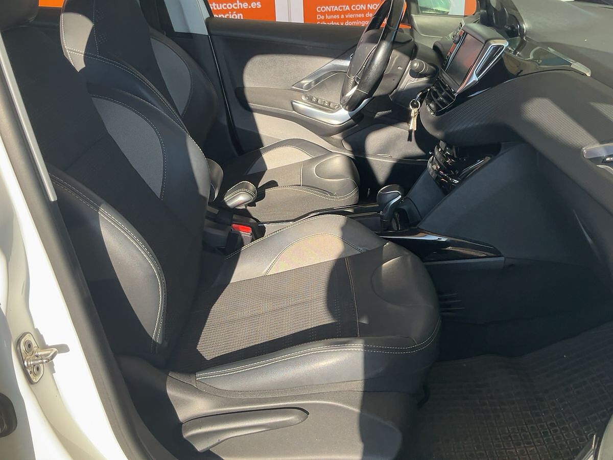 COMING SOON PEUGEOT 2008 ALLURE 1.2 E-THP AUTO SPANISH LHD IN SPAIN 108K 1 OWNER SUPERB 2017