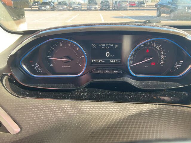 COMING SOON PEUGEOT 2008 ALLURE 1.2 E-THP AUTO SPANISH LHD IN SPAIN 108K 1 OWNER SUPERB 2017