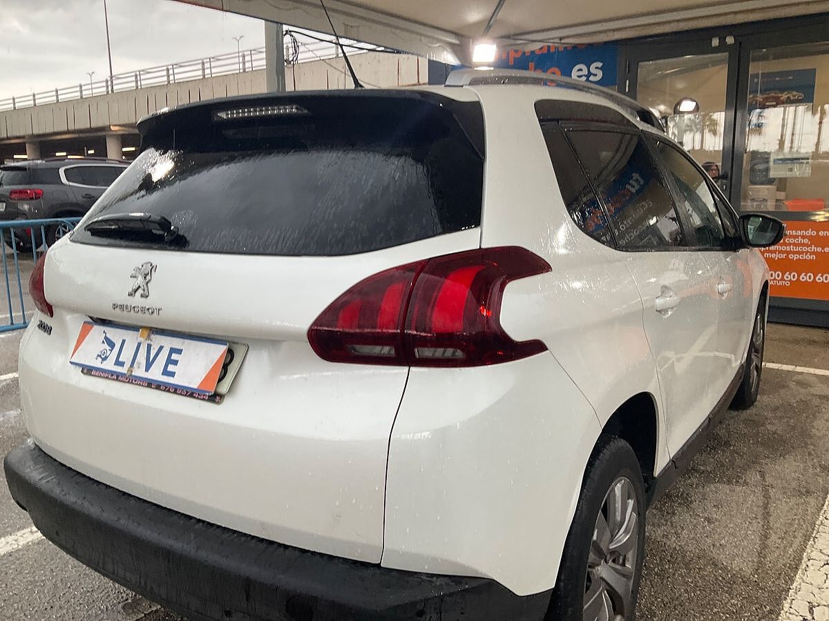 COMING SOON PEUGEOT 2008 STYLE 1.2 E-THP AUTO SPANISH LHD IN SPAIN 64000 MILES 1 OWNER 2018