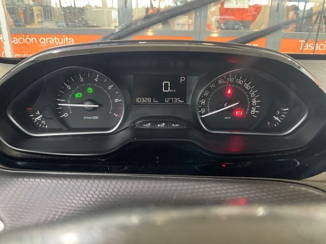 COMING SOON PEUGEOT 2008 STYLE 1.2 E-THP AUTO SPANISH LHD IN SPAIN 64000 MILES 1 OWNER 2018