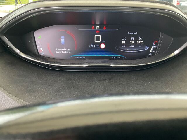 COMING SOON PEUGEOT 3008 CROSSWAY 1.5 BLUE HDI AUTO SPANISH LHD IN SPAIN 111000 MILES 2018