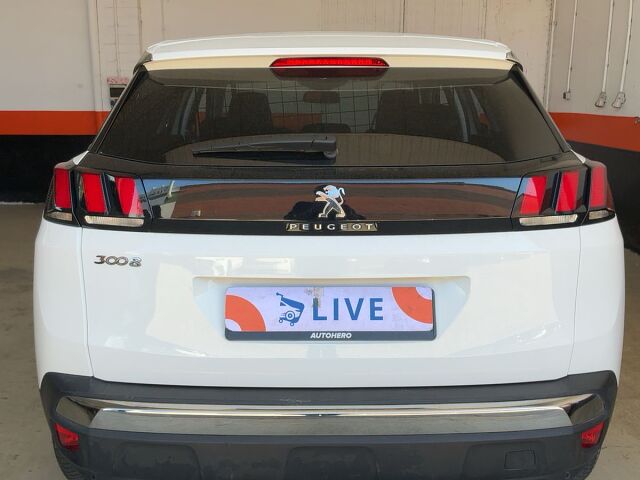 COMING SOON PEUGEOT 3008 ALLURE 1.2. E-THP AUTO SPANISH LHD IN SPAIN ONLY 39000 MILES 2020