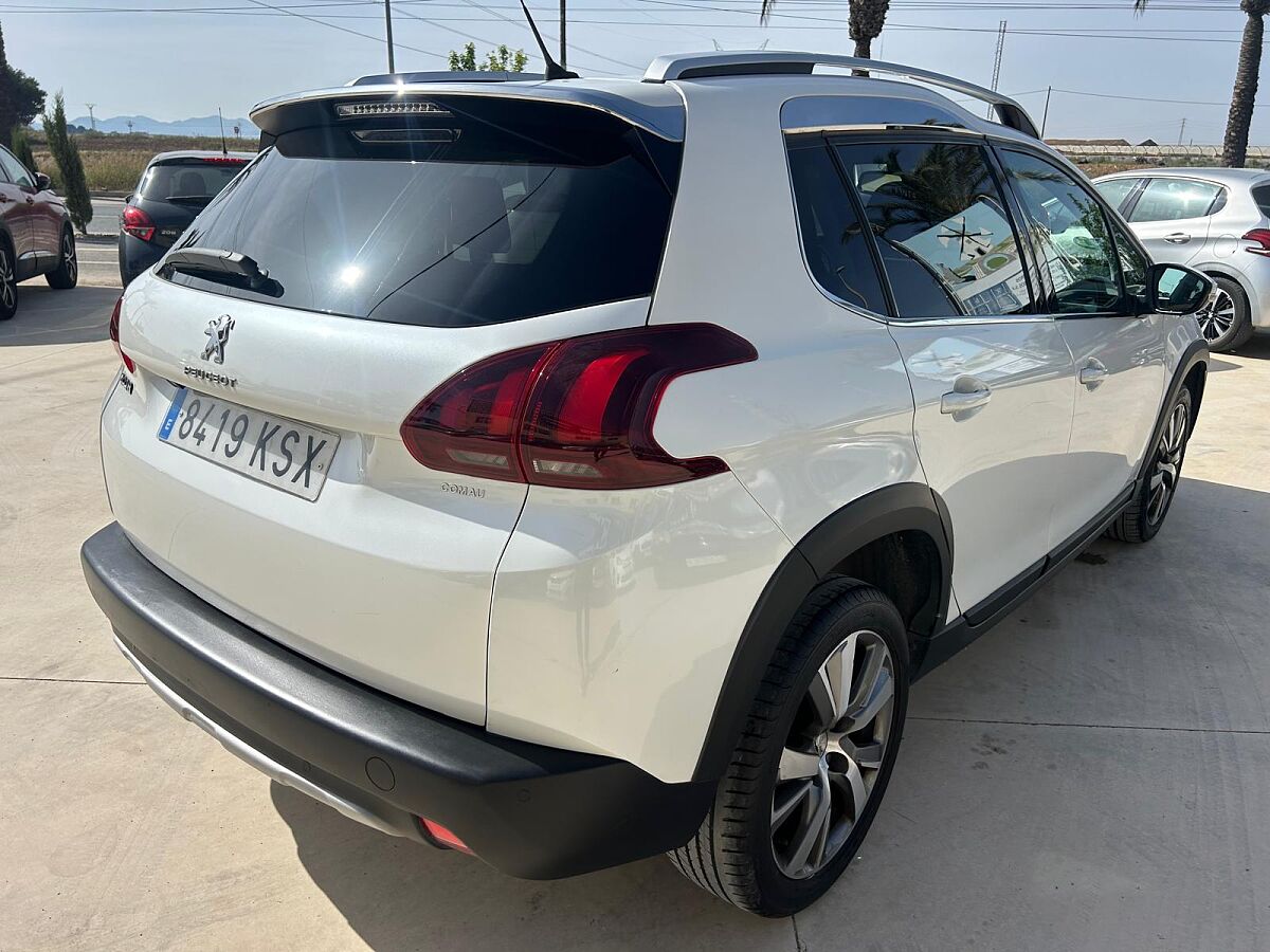 PEUGEOT 2008 ALLURE 1.2 E-THP AUTO SPANISH LHD IN SPAIN 58000 MILES 1 OWNER 2019