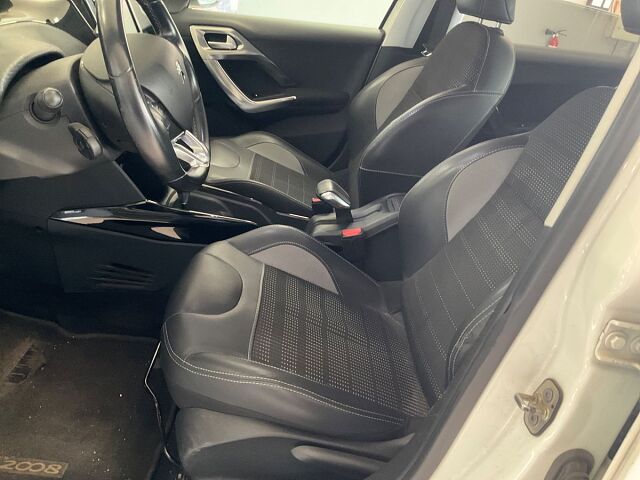 COMING SOON PEUGEOT 2008 ALLURE 1.2 E-THP AUTO SPANISH LHD IN SPAIN 58000 MILES 1 OWNER 2019