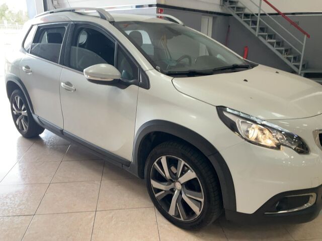 COMING SOON PEUGEOT 2008 ALLURE 1.2 E-THP AUTO SPANISH LHD IN SPAIN 58000 MILES 1 OWNER 2019