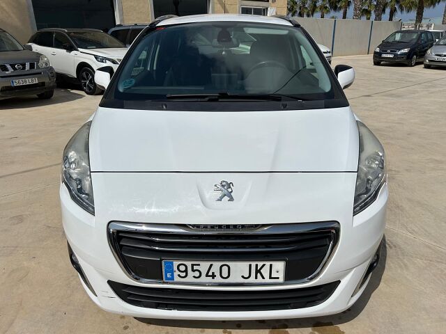 PEUGEOT 5008 STYLE 1.6 HDI AUTO SPANISH LHD IN SPAIN 91000 MILES 7 SEATS 2015