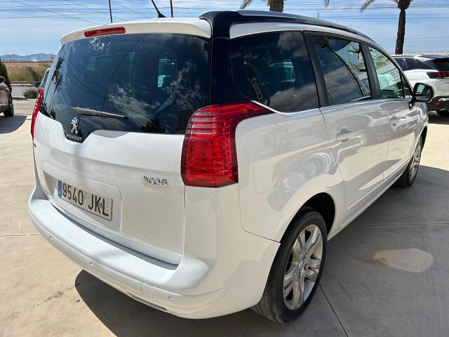 PEUGEOT 5008 STYLE 1.6 HDI AUTO SPANISH LHD IN SPAIN 91000 MILES 7 SEATS 2015