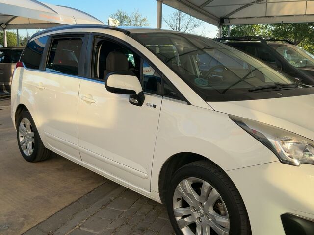 COMING SOON PEUGEOT 5008 STYLE 1.6 HDI AUTO SPANISH LHD IN SPAIN 91000 MILES 7 SEATS 2015