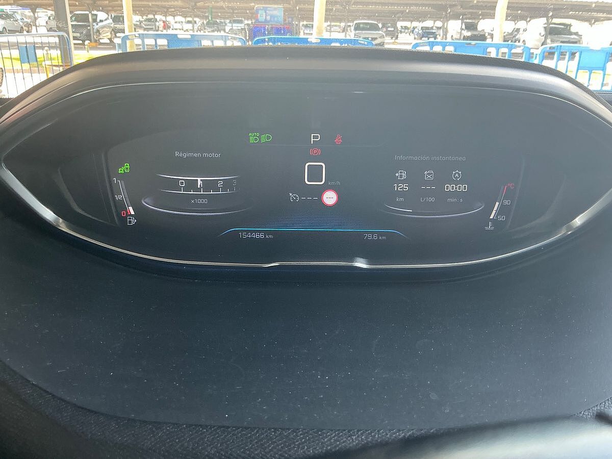 COMING SOON PEUGEOT 5008 GT LINE 1.2 E-THP AUTO SPANISH LHD IN SPAIN 96K 7 SEATS SUPER 2019