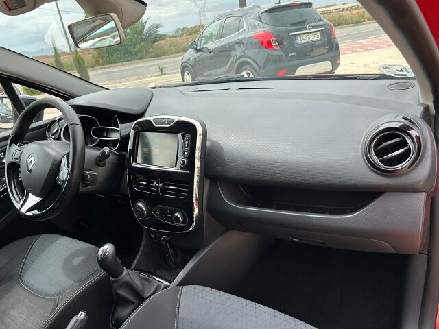 RENAULT CLIO DYNAMIQUE ESTATE 1.5 DCI SPANISH LHD IN SPAIN 70000 MILES 2014