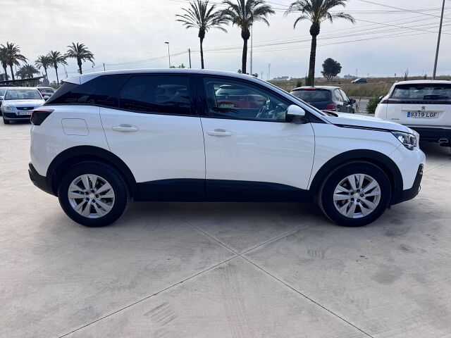 PEUGEOT 3008 ACTIVE 1.2. E-THP AUTO SPANISH LHD IN SPAIN ONLY 59000 MILES 2018