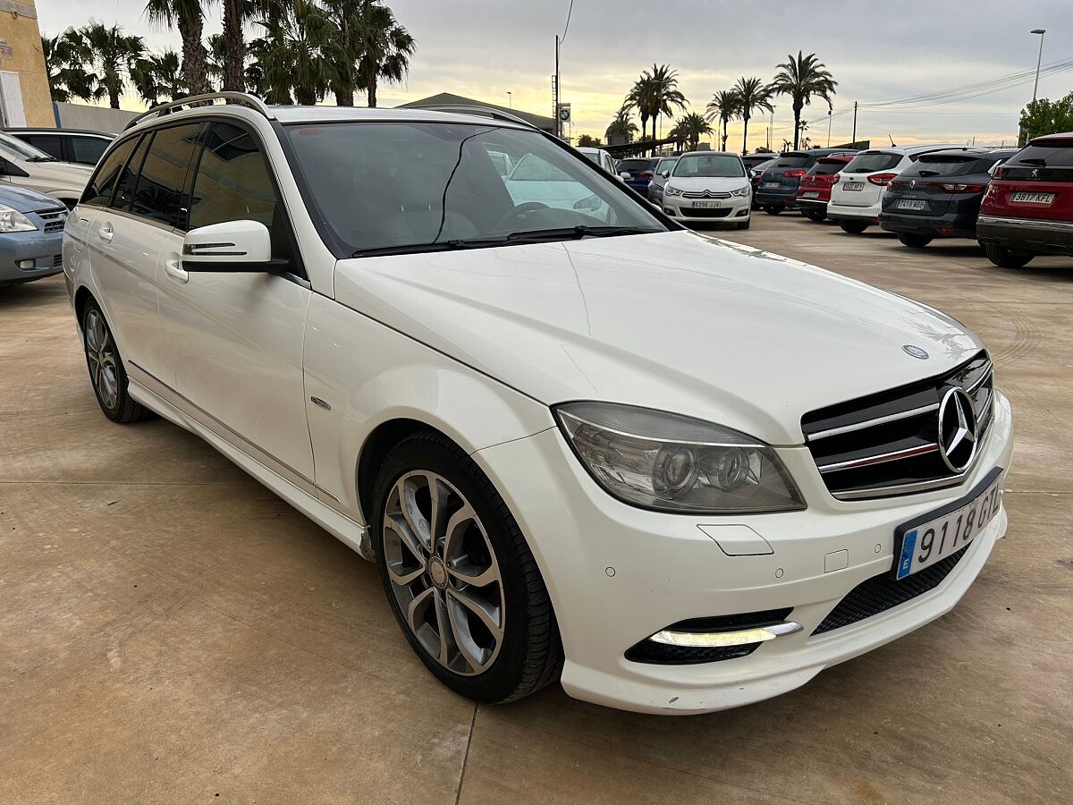 MERCEDES C220 CDI AVANTGARDE ESTATE SPANISH LHD IN SPAIN 231000 MILES 2010