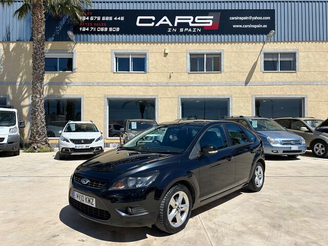 FORD FOCUS ZETEC 1.6 UK RHD IN SPAIN 132000 MILES LONG MOT SUPERB 2010