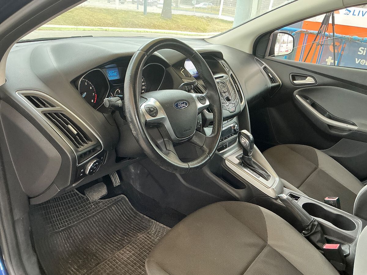 COMING SOON FORD FOCUS TREND 1.6 TI-VCT AUTO SPANISH LHD IN SPAIN ONLY 68000 MILES 2012