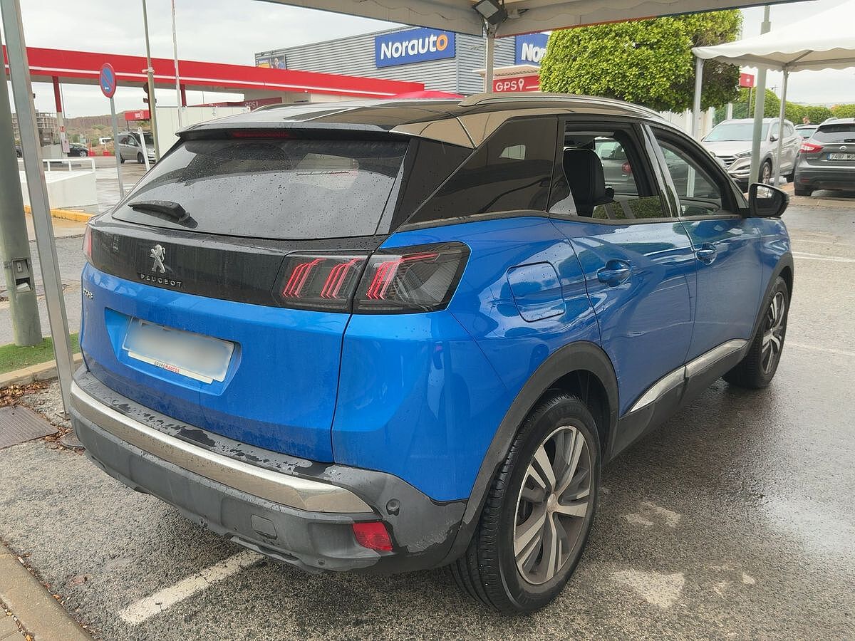 COMING SOON PEUGEOT 3008 ALLURE 1.2. E-THP AUTO SPANISH LHD IN SPAIN ONLY 30000 MILES 2021