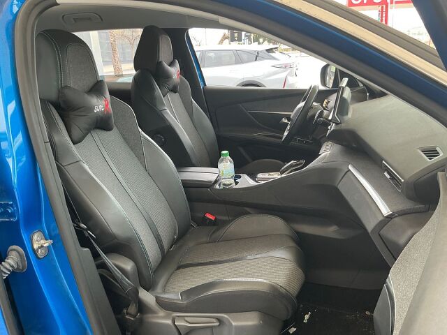 COMING SOON PEUGEOT 3008 ALLURE 1.2. E-THP AUTO SPANISH LHD IN SPAIN ONLY 30000 MILES 2021