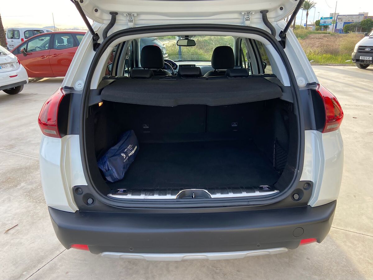 COMING SOON PEUGEOT 2008 ALLURE 1.2 E-THP AUTO SPANISH LHD IN SPAIN 44000 MILES SUPERB 2018