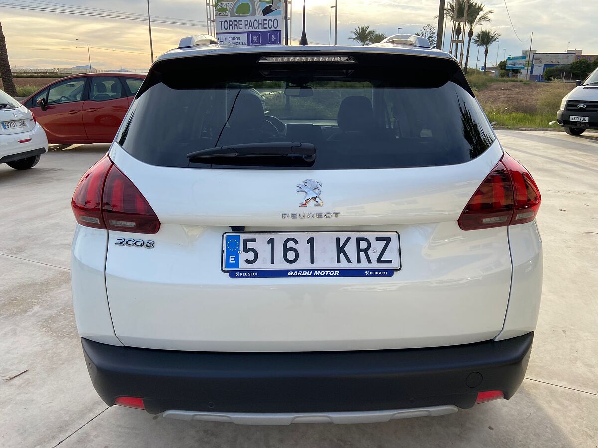 COMING SOON PEUGEOT 2008 ALLURE 1.2 E-THP AUTO SPANISH LHD IN SPAIN 44000 MILES SUPERB 2018