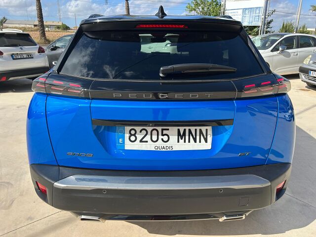 PEUGEOT 2008 GT 1.2 E-THP AUTO SPANISH LHD IN SPAIN 17000 MILES SUPER 2024
