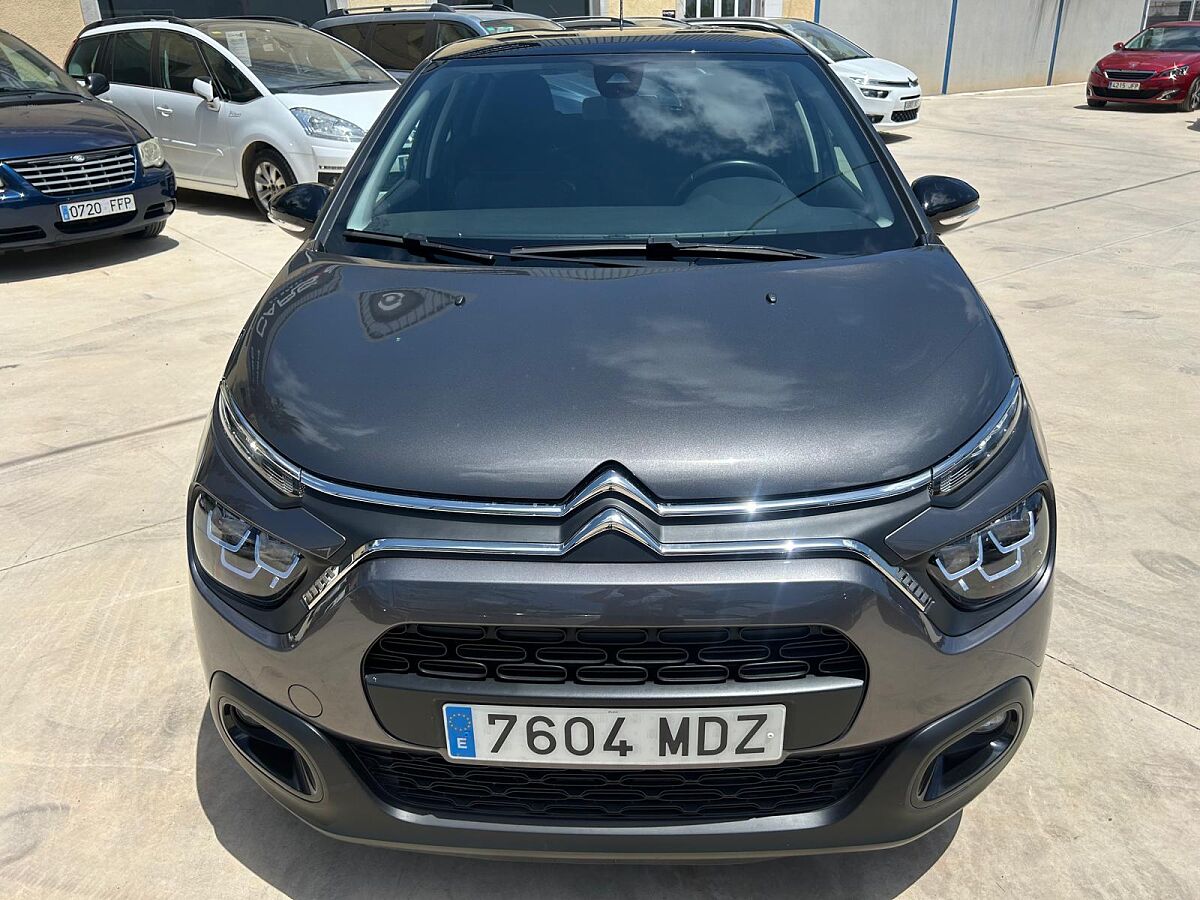 CITROEN C3 SHINE 1.2 E-THP AUTO SPANISH LHD IN SPAIN ONLY 18000 MILES SUPER 2023