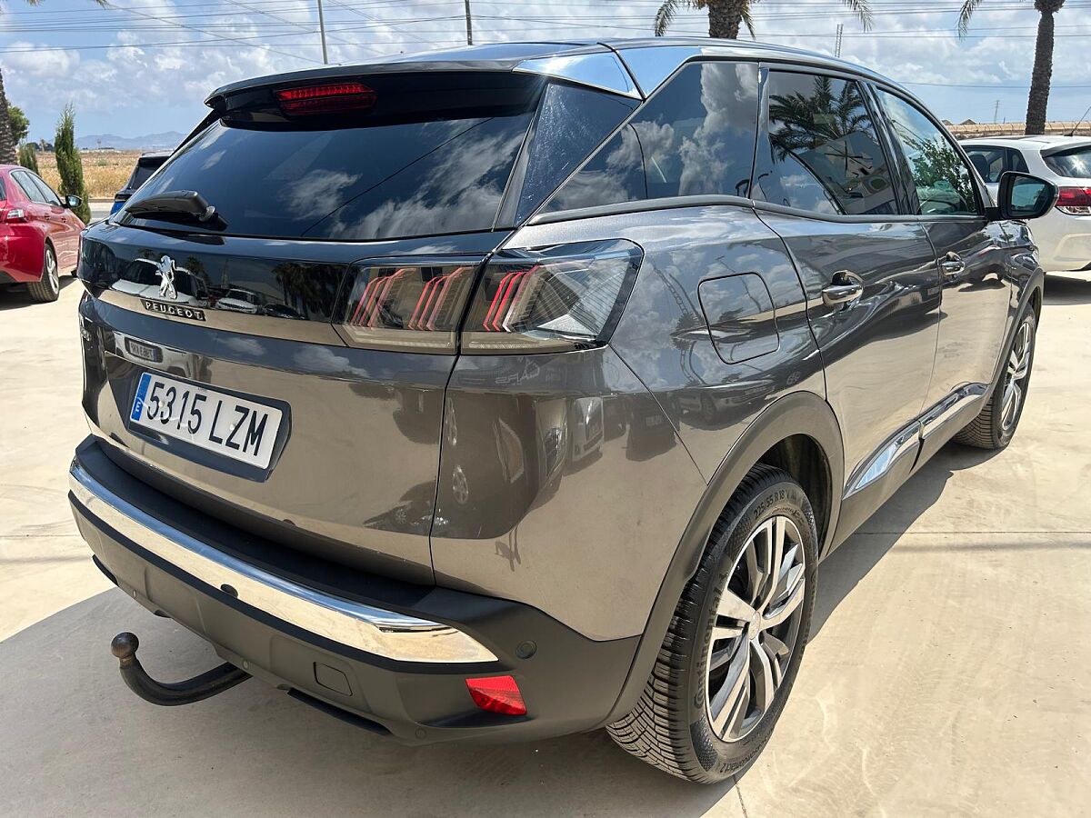 PEUGEOT 3008 ALLURE 1.5 HDI AUTO SPANISH LHD IN SPAIN 84000 MILES STUNNING 2022