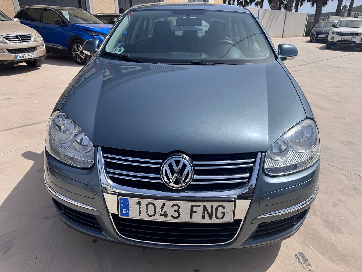 VOLKSWAGEN JETTA ADVANCE 1.9 TDI AUTO SPANISH LHD IN SPAIN ONLY 49000 MILES 2007