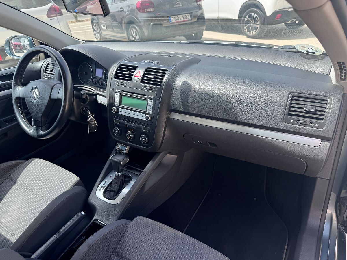 VOLKSWAGEN JETTA ADVANCE 1.9 TDI AUTO SPANISH LHD IN SPAIN ONLY 49000 MILES 2007