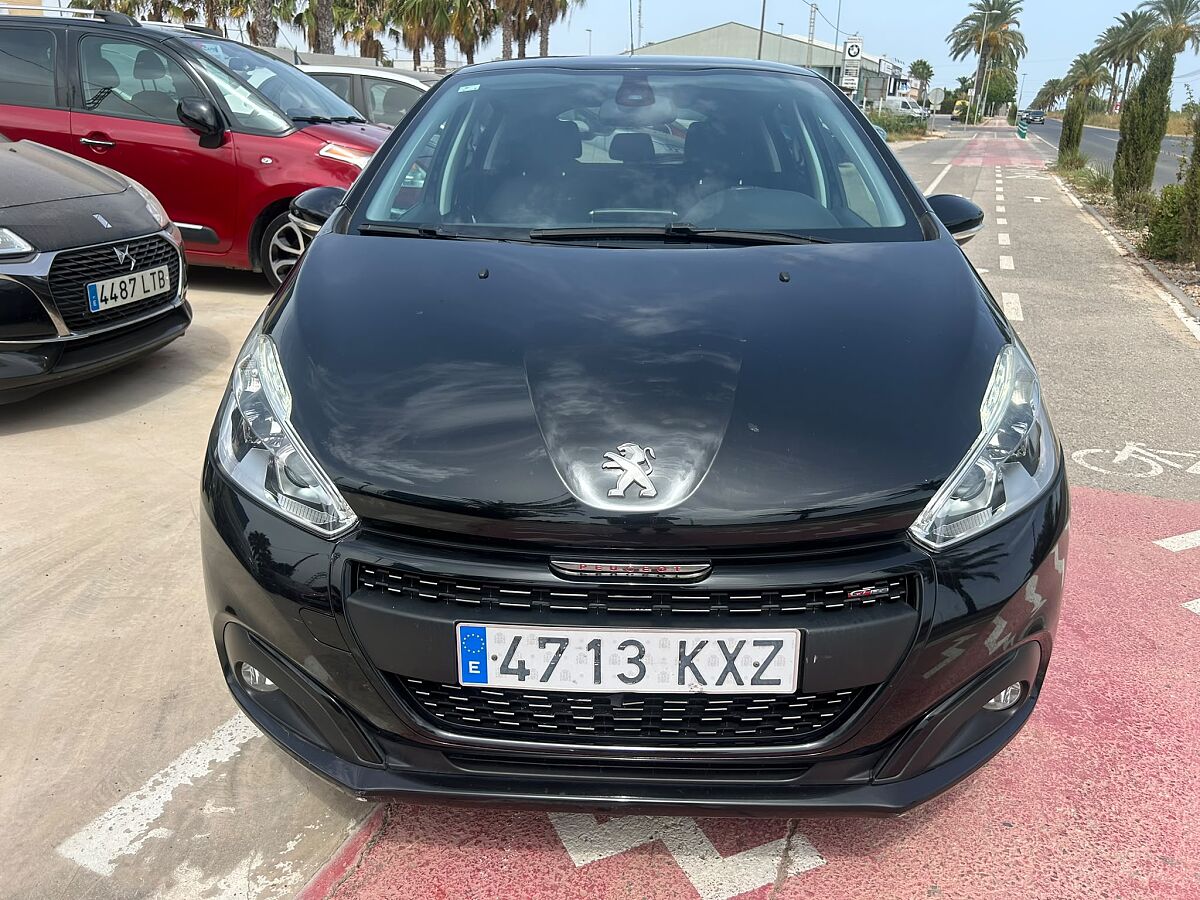 PEUGEOT 208 GT 1.2 E-THP AUTO SPANISH LHD IN SPAIN 58000 MILES SUPERB 2019