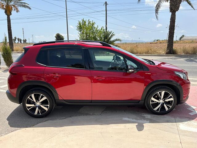 PEUGEOT 2008 GT LINE 1.2 E-THP AUTO SPANISH LHD IN SPAIN 31000 MILES SUPERB 2019
