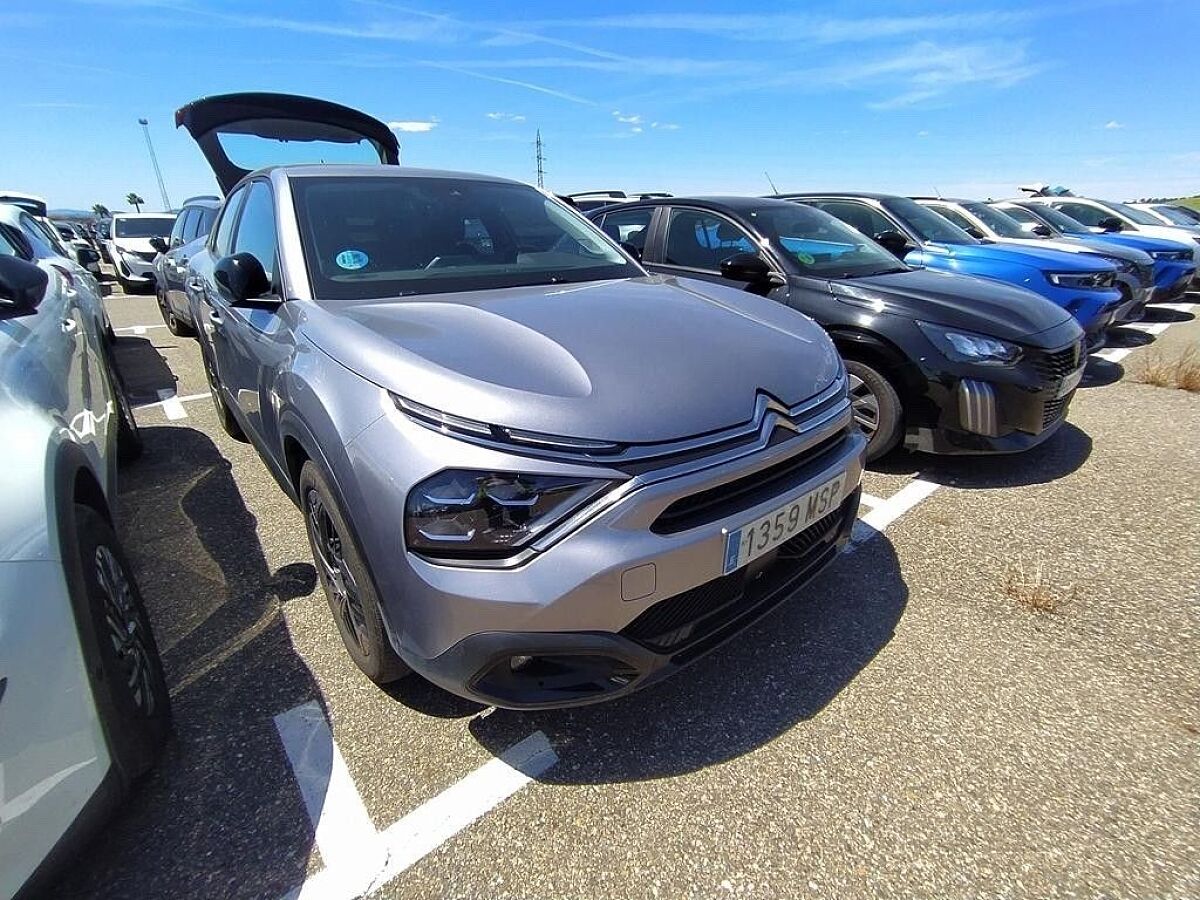COMING SOON CITROEN C4 HYBRID PLUS 1.2 E-THP AUTO SPANISH LHD IN SPAIN ONLY 17000 MILES 2024
