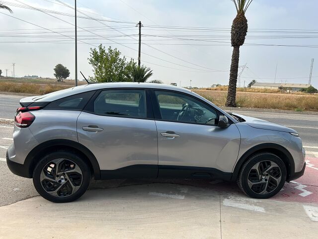 CITROEN C4 HYBRID PLUS 1.2 E-THP AUTO SPANISH LHD IN SPAIN ONLY 17000 MILES 2024