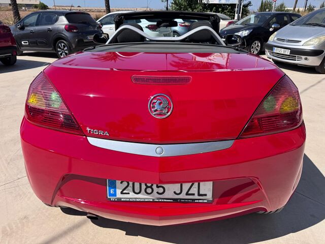 VAUXHALL TIGRA CC CONVERTIBLE 1.4 SPANISH RHD IN SPAIN 66000 MILES SUPER 2009