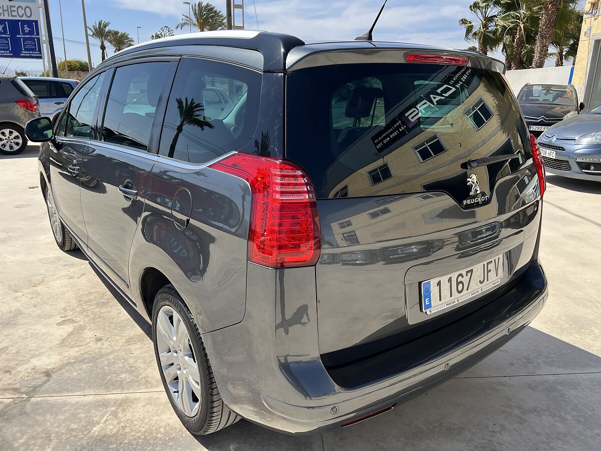 PEUGEOT 5008 ALLURE 1.6 HDI AUTO SPANISH LHD IN SPAIN 84000 MILES 7 SEATS 2015