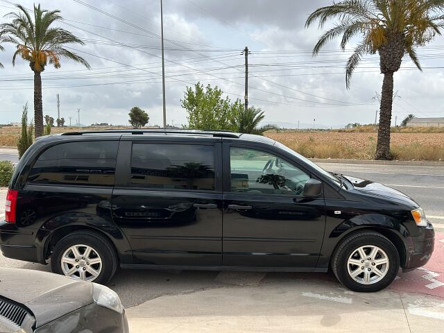 CHRYSLER GRAND VOYAGER LX 2.8 CRDI AUTO SPANISH LHD IN SPAIN 116000 MILES 2008