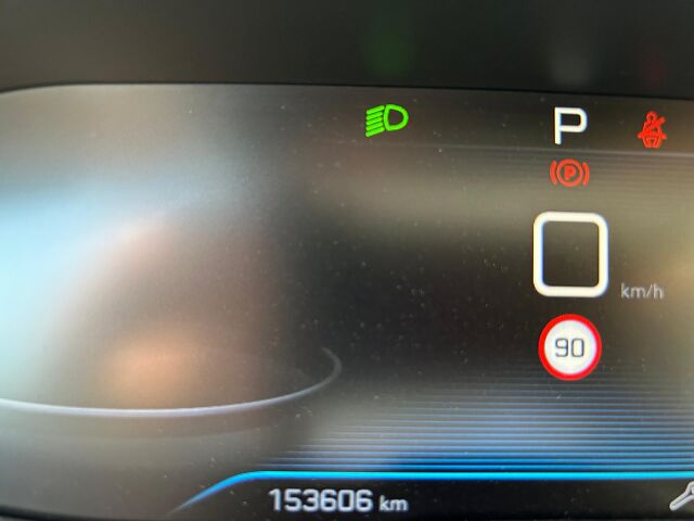 PEUGEOT 3008 ALLURE 1.2 E-THP AUTO SPANISH LHD IN SPAIN 95000 MILES SUPERB 2018