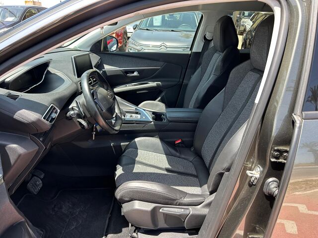 PEUGEOT 3008 ALLURE 1.2 E-THP AUTO SPANISH LHD IN SPAIN 95000 MILES SUPERB 2018