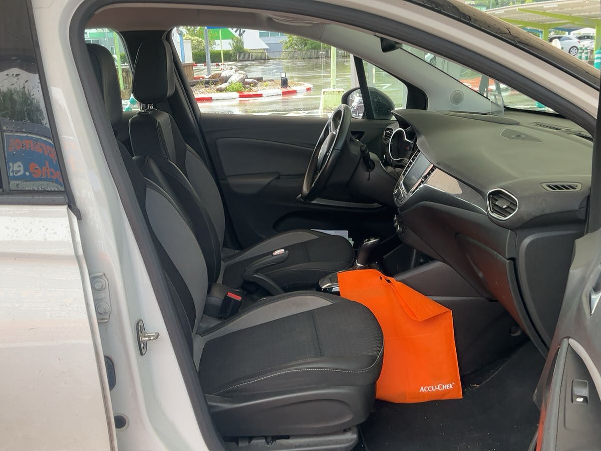 COMING SOON OPEL CROSSLAND X 1.2 E-THP AUTO SPANISH LHD IN SPAIN 95000 MILES SUPERB 2019