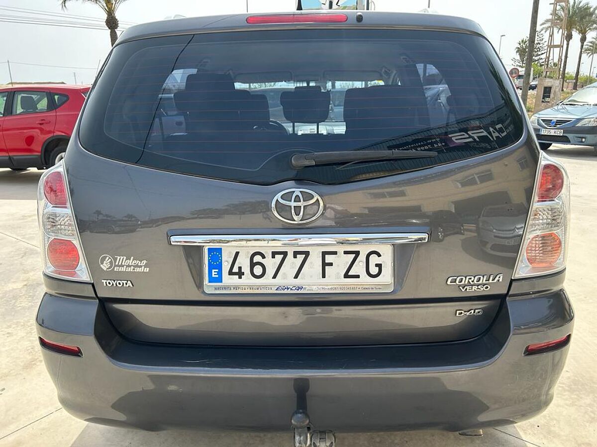 TOYOTA COROLLA VERSO 2.2 D4D SPANISH LHD IN SPAIN 91000 MILES 7 SEATS SUPERB 2008