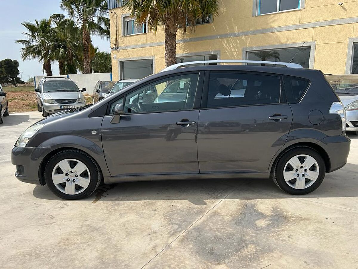 TOYOTA COROLLA VERSO 2.2 D4D SPANISH LHD IN SPAIN 91000 MILES 7 SEATS SUPERB 2008