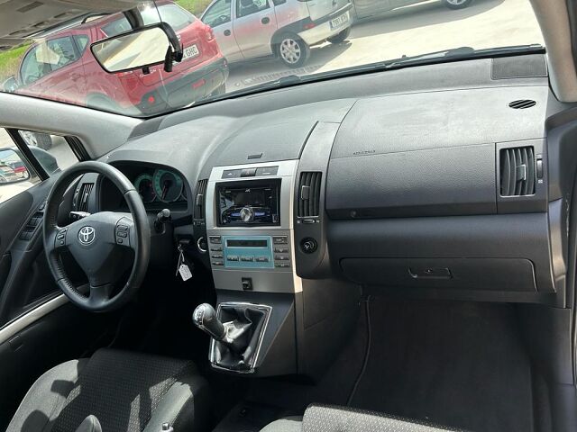 TOYOTA COROLLA VERSO 2.2 D4D SPANISH LHD IN SPAIN 91000 MILES 7 SEATS SUPERB 2008