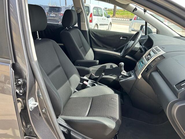 TOYOTA COROLLA VERSO 2.2 D4D SPANISH LHD IN SPAIN 91000 MILES 7 SEATS SUPERB 2008