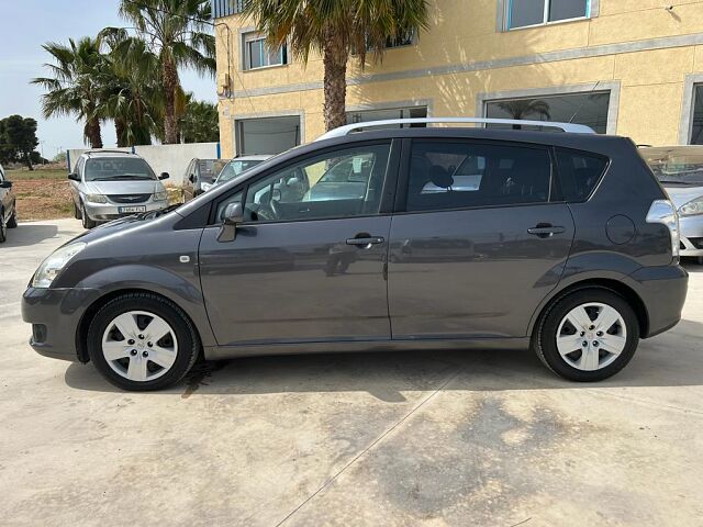 TOYOTA COROLLA VERSO 2.2 D4D SPANISH LHD IN SPAIN 91000 MILES 7 SEATS SUPERB 2008