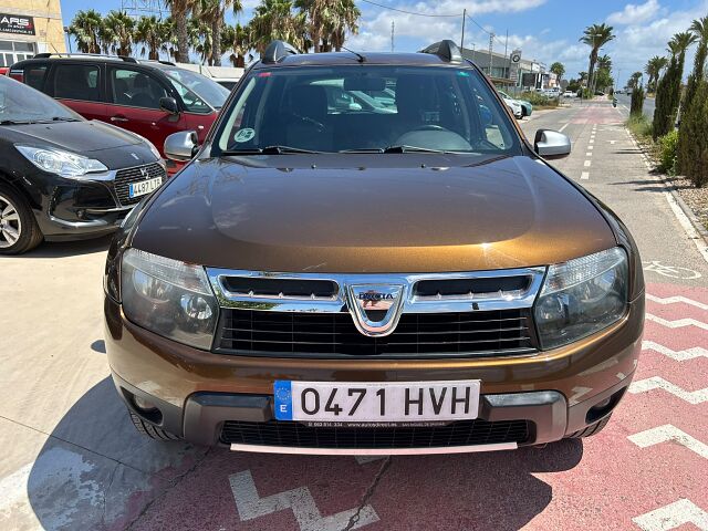 DACIA DUSTER LAUREATE 1.5 DCI SPANISH LHD IN SPAIN 29000 MILES SUPERB 2014
