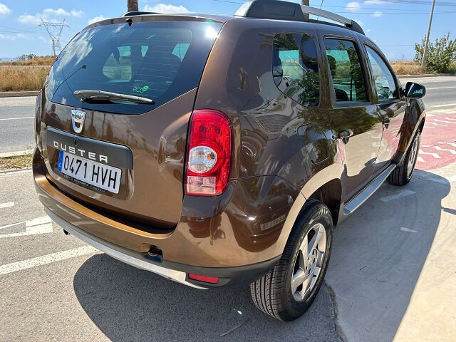 DACIA DUSTER LAUREATE 1.5 DCI SPANISH LHD IN SPAIN 29000 MILES SUPERB 2014