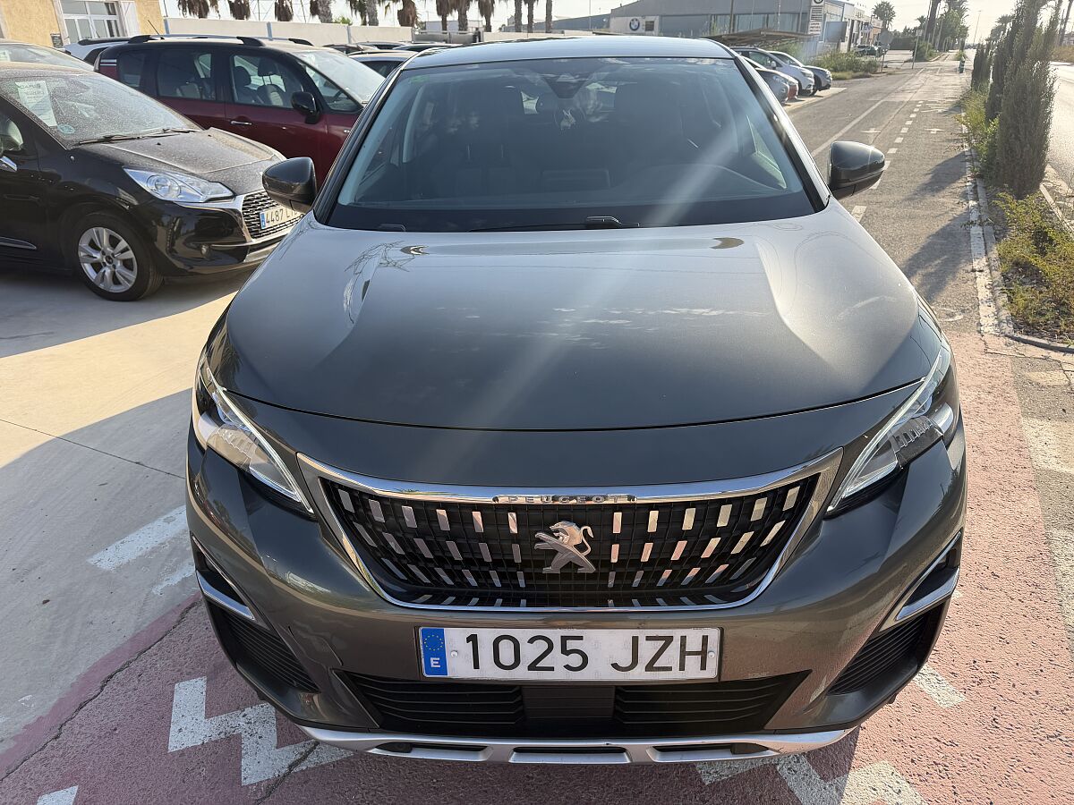 PEUGEOT 3008 ALLURE 1.2 E-THP AUTO SPANISH LHD IN SPAIN 62000 MILES SUPER 2017