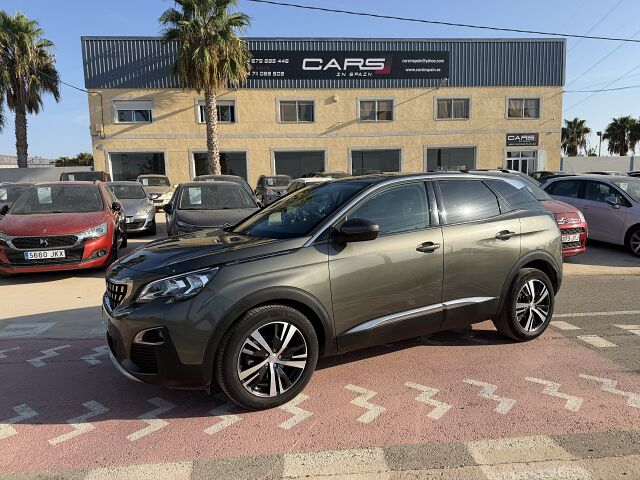 PEUGEOT 3008 ALLURE 1.2 E-THP AUTO SPANISH LHD IN SPAIN 62000 MILES SUPER 2017