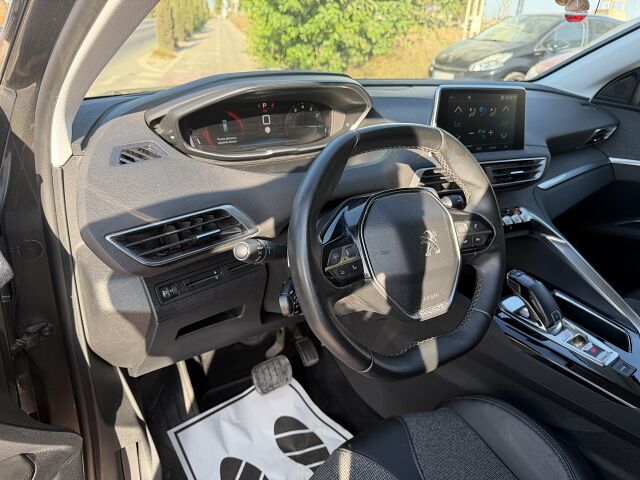 PEUGEOT 3008 ALLURE 1.2 E-THP AUTO SPANISH LHD IN SPAIN 62000 MILES SUPER 2017